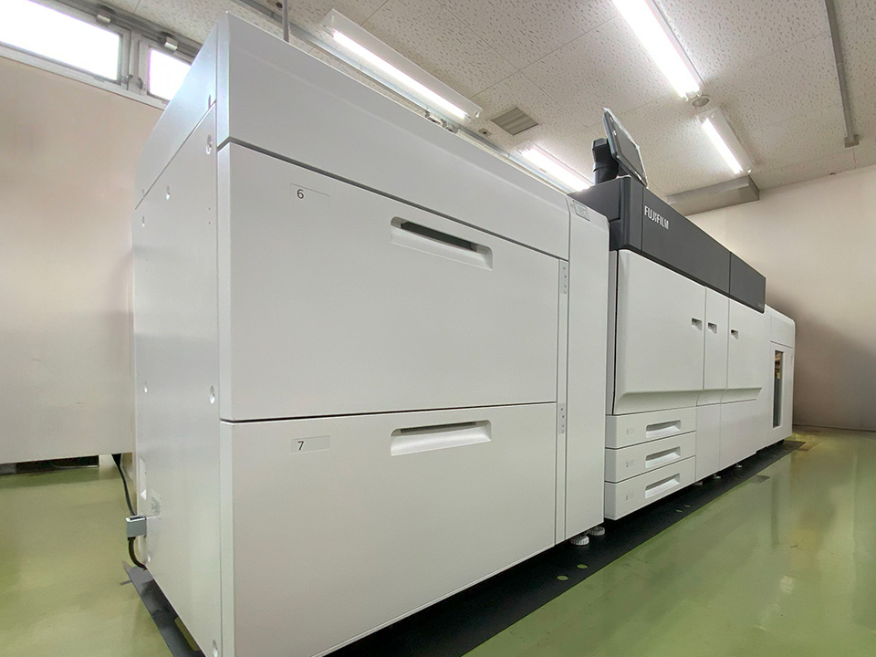 オンデマンド印刷機 富士フイルムビジネスイノベーション Revoria Press EC1100